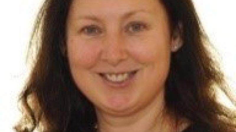 Miss Clare King